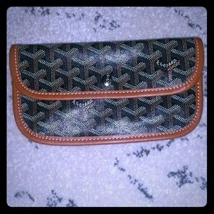Goyard style pouch